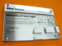 Metacrilato + Acero Inox.